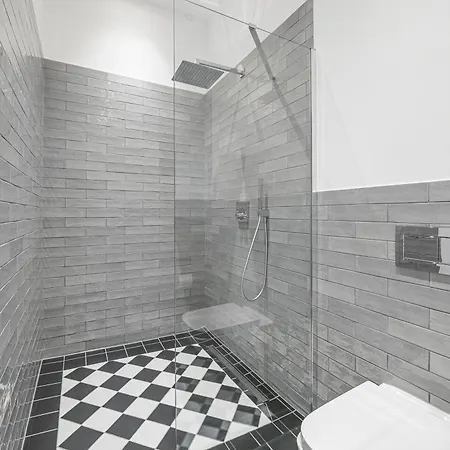 The Bornholmer - Group Flats In Berlin, Family-friendly, 4 - 5 Guests