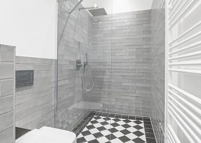 The Bornholmer - Group Flats In Berlin, Family-friendly, 4 - 5 Guests