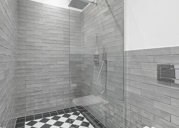 The Bornholmer - Group Flats In Berlin, Family-friendly, 4 - 5 Guests