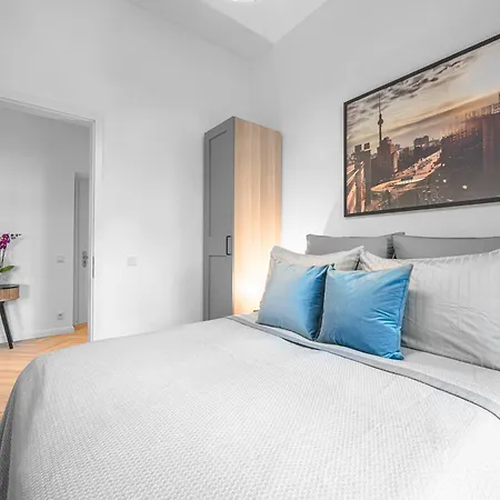 The Bornholmer - Group Flats In Berlin, Family-friendly, 4 - 5 Guests