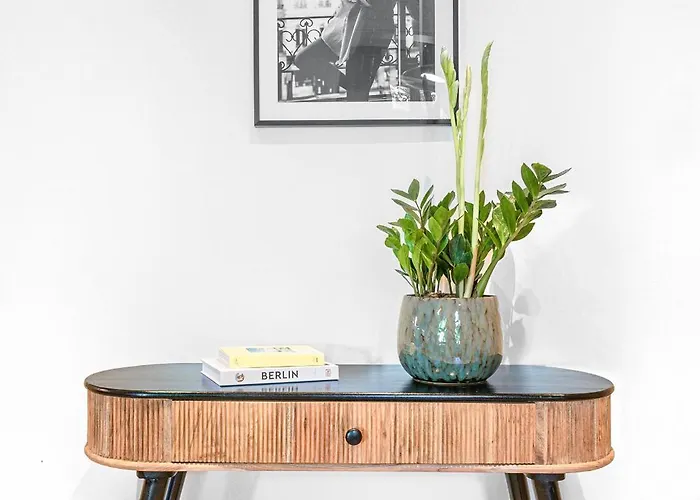 The Bornholmer - Group Flats In Berlin, Family-friendly, 4 - 5 Guests